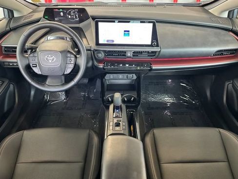 Certified 2024 Toyota Prius Prime FWD image 17