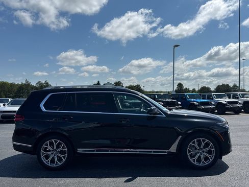 Used 2026 BMW X7 xDrive40i AWD/4WD image 22