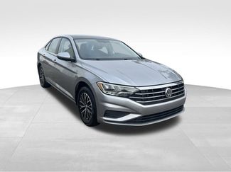 Used 2021 Volkswagen Jetta SE video 2