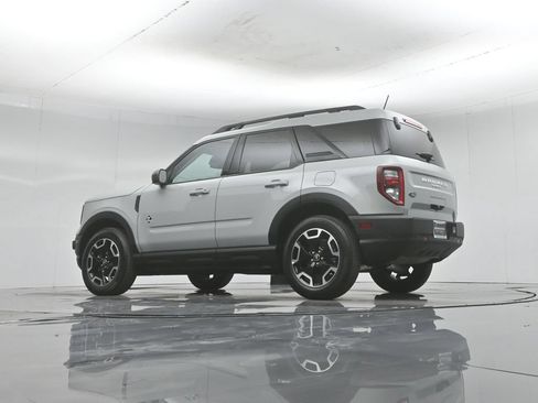 Used 2023 Ford Bronco Sport Outer Banks w/ Tech Package AWD/4WD image 54