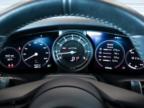 Certified 2024 Porsche 911 Carrera 4 GTS AWD/4WD image 14