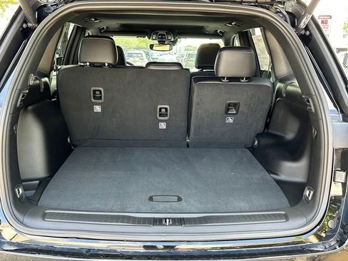 New 2024 Jeep Grand Cherokee Altitude image 29