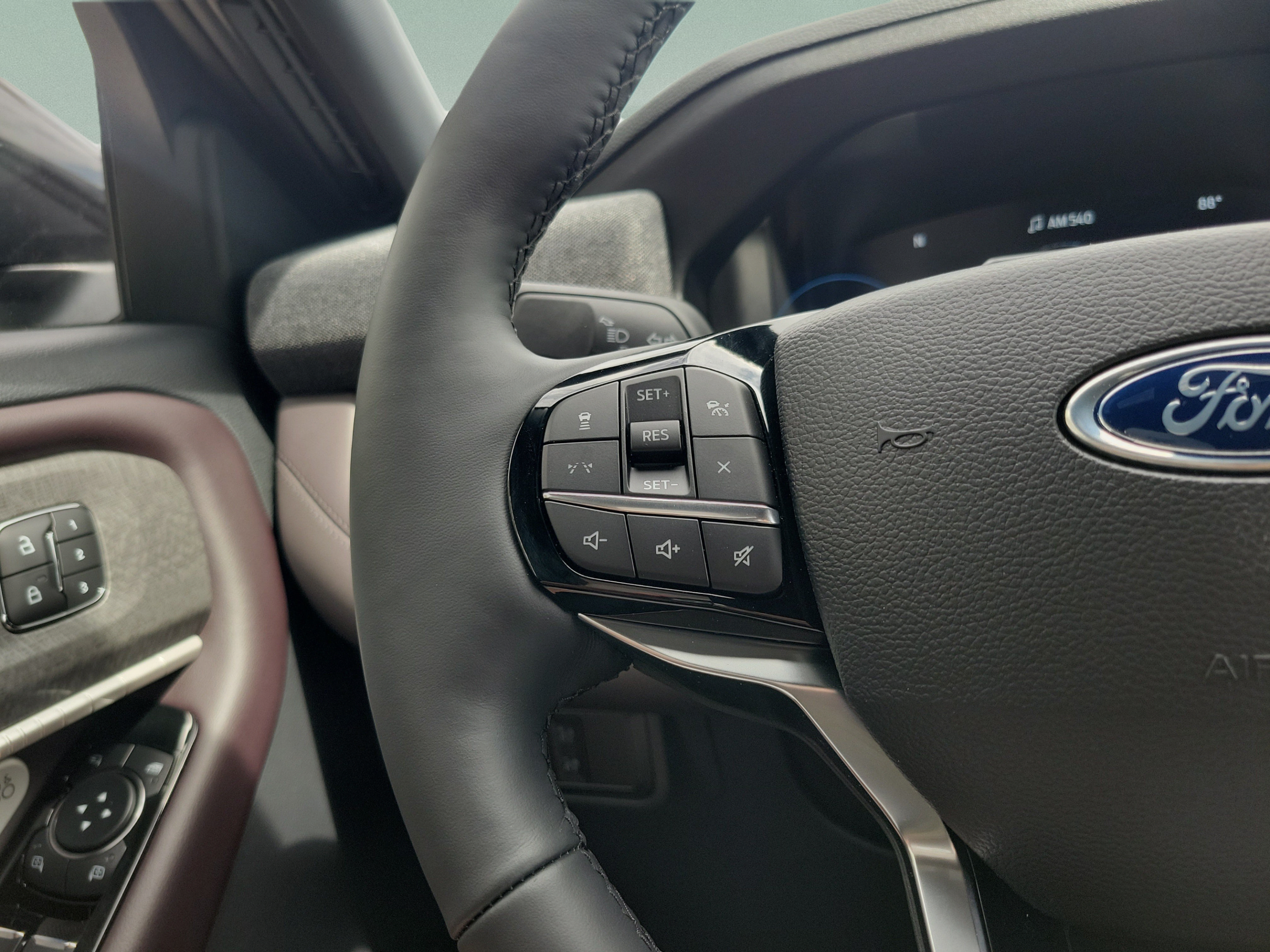 New 2026 Ford Explorer Platinum RWD image 21