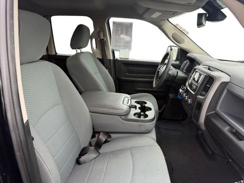 Used 2020 RAM 1500 Tradesman w/ Chrome Plus Package image 17