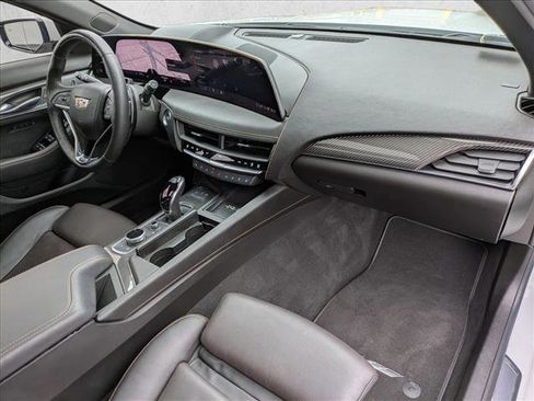 Used 2025 Cadillac CT5 V image 23