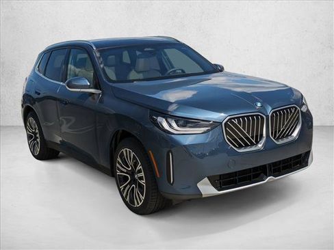 Certified 2025 BMW X3 xDrive30i w/ Convenience Package image 7