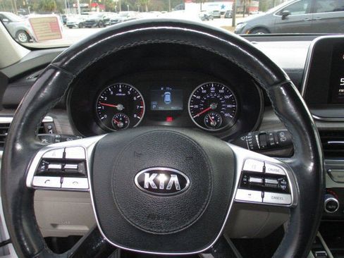 Used 2021 Kia Telluride EX image 14