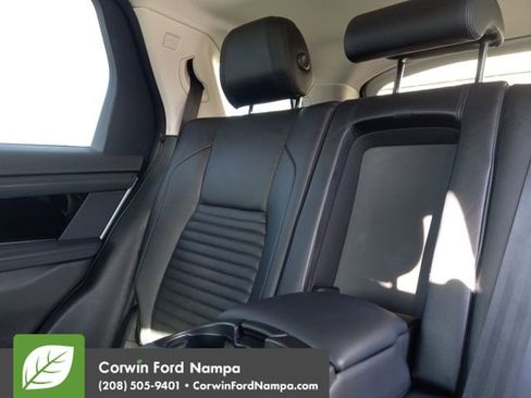 Used 2021 Land Rover Discovery Sport S image 26