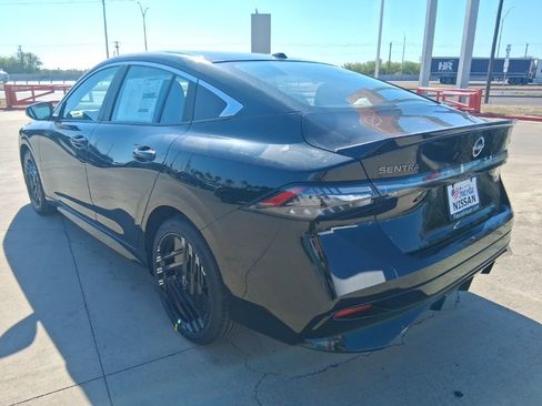 New 2026 Nissan Sentra SR w/ Floor Mat Package FWD image 4