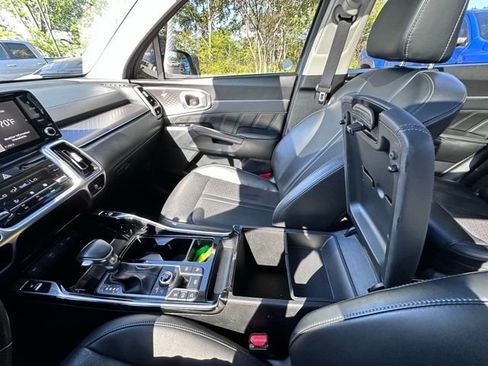 Used 2021 Kia Sorento SX AWD/4WD image 25