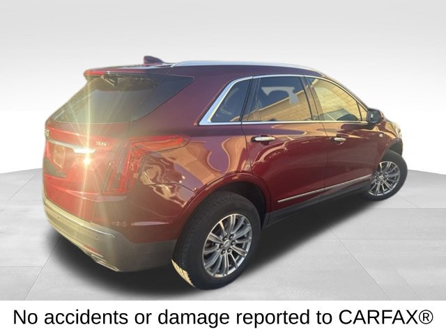 Used 2018 Cadillac XT5 Luxury w/ Driver Awareness Package FWD image 3