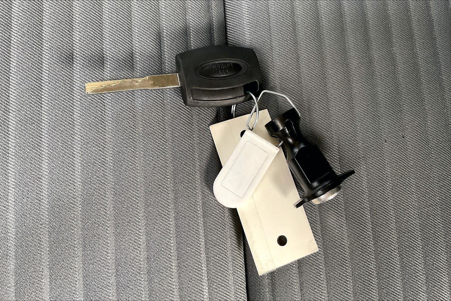 Used 2018 Ford Escape SE w/ SE Sport Appearance Package FWD image 14