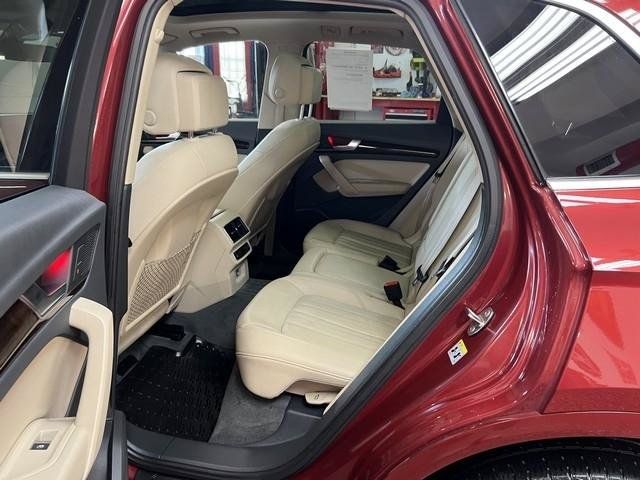 Used 2018 Audi Q5 2.0T Premium Plus w/ Premium Plus Package AWD/4WD image 8