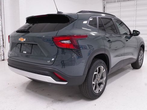 New 2026 Chevrolet Trax LT w/ LT Convenience Package image 5
