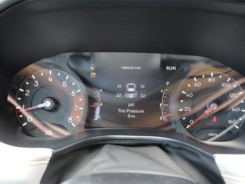 New 2026 Jeep Compass Limited image 24