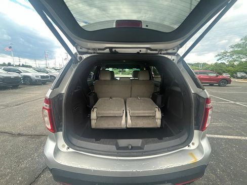 Used 2011 Ford Explorer Limited w/ 301A Rapid Spec Order Code AWD/4WD image 15