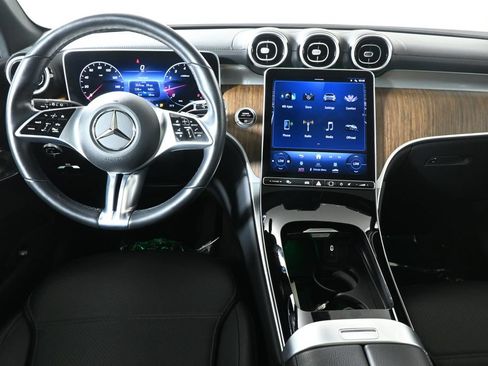 Certified 2023 Mercedes-Benz GLC 300 4MATIC image 17