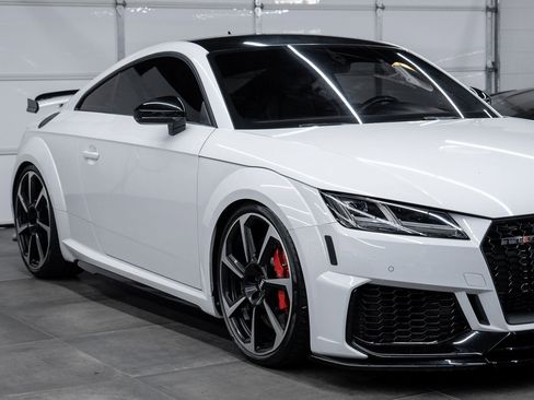 Used 2019 Audi TT RS w/ Technology Package image 8