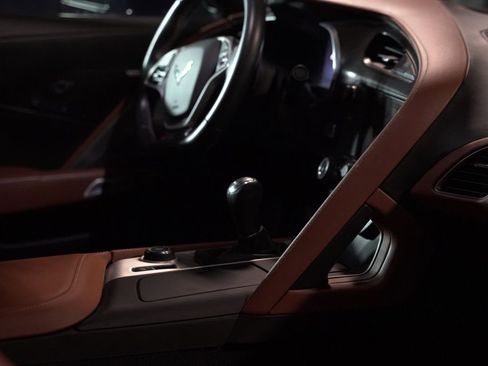 Used 2018 Chevrolet Corvette Z06 RWD image 39