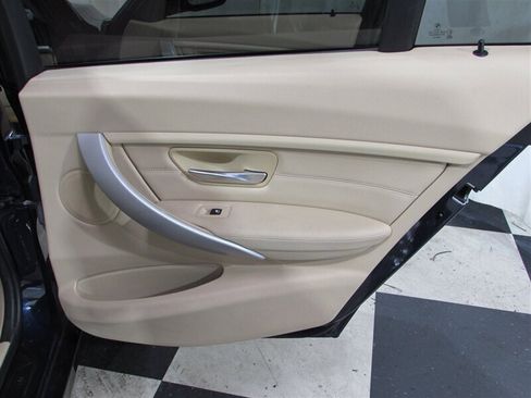 Used 2012 BMW 328i Sedan image 30