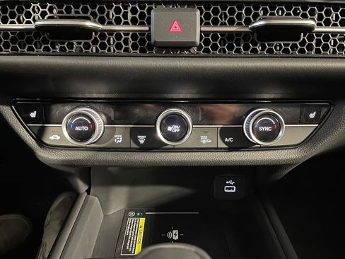 Used 2025 Honda HR-V EX-L image 21