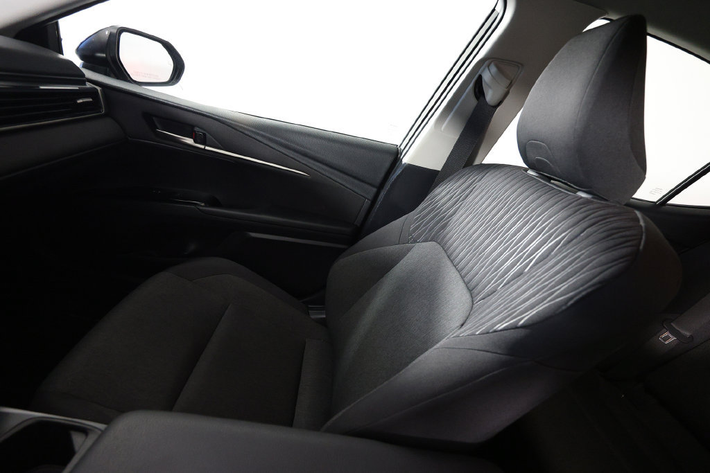 Used 2026 Toyota Camry LE FWD image 30