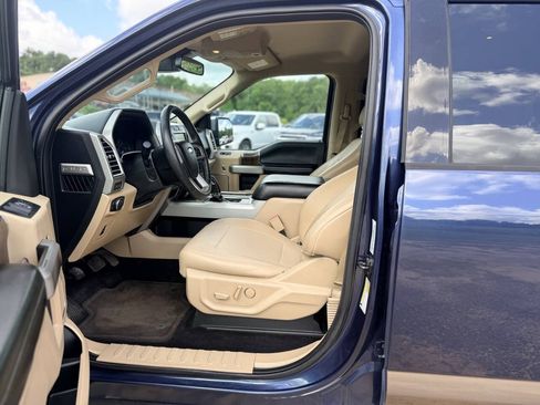 Used 2015 Ford F150 Lariat w/ Equipment Group 502A Luxury AWD/4WD image 13