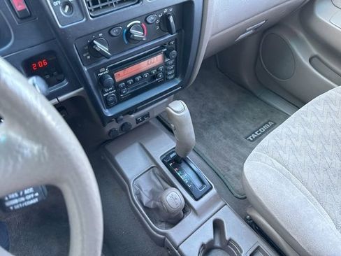 Used 2003 Toyota Tacoma 4x4 Xtracab V6 image 25