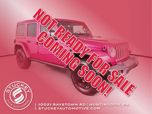 Used 2022 Jeep Wrangler Unlimited Sahara w/ Cold Weather Group AWD/4WD image 1