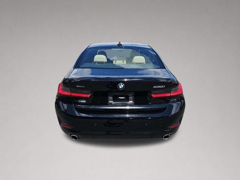 Used 2020 BMW 330i xDrive Sedan w/ Premium Package AWD/4WD image 5