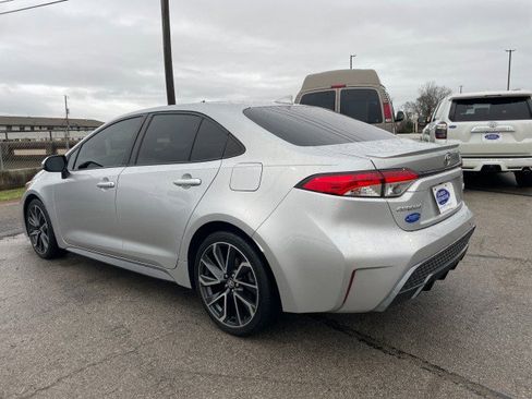 Used 2020 Toyota Corolla SE image 3