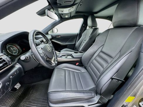 Used 2017 Lexus IS 200t F Sport w/ F Sport Package RWD image 13