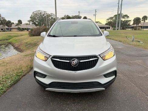 Used 2020 Buick Encore Preferred image 3