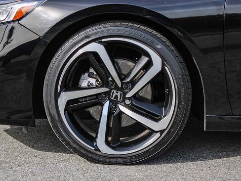 Certified 2022 Honda Accord Sport Special Edition image 9