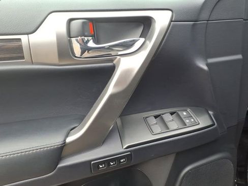 Certified 2023 Lexus GX 460 Premium w/ Premium Plus Package image 7