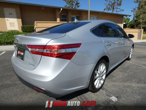 Used 2014 Toyota Avalon Limited FWD image 8