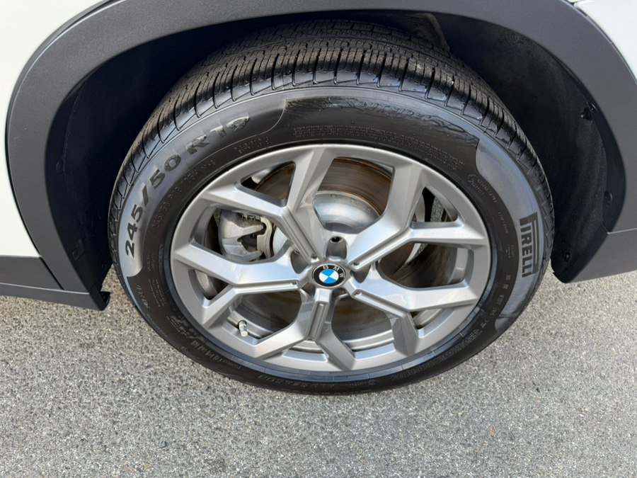 Used 2020 BMW X3 xDrive30i w/ Premium Package AWD/4WD image 11