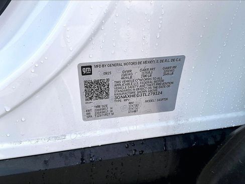Used 2026 Chevrolet Equinox LT FWD image 4