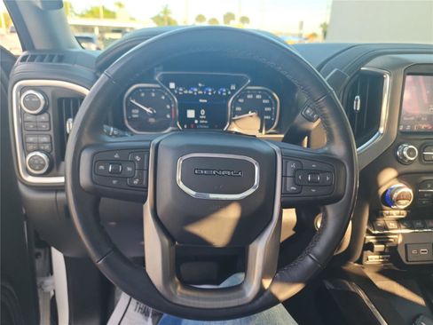 Used 2021 GMC Sierra 1500 Denali w/ Denali Ultimate Package image 39