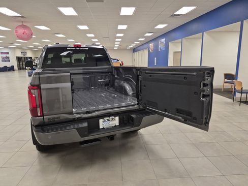 New 2025 Ford F150 Platinum image 7