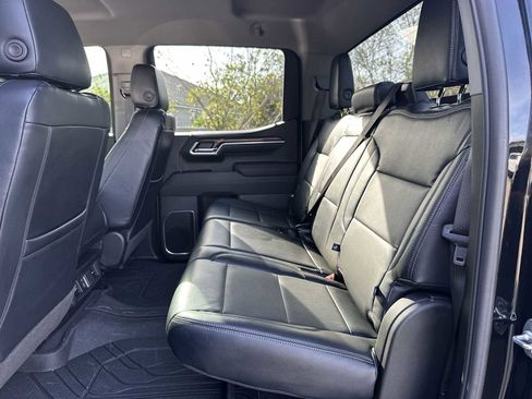 Used 2025 Chevrolet Silverado 1500 RST image 17