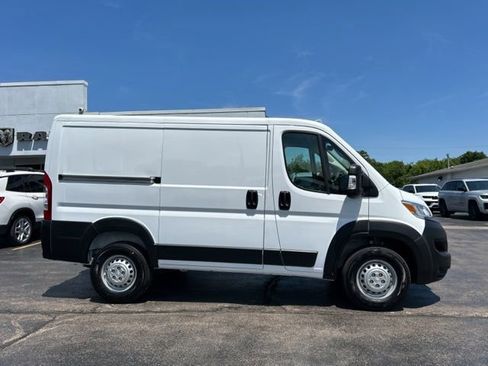 New 2026 RAM ProMaster 1500 w/ Safety Group FWD image 16