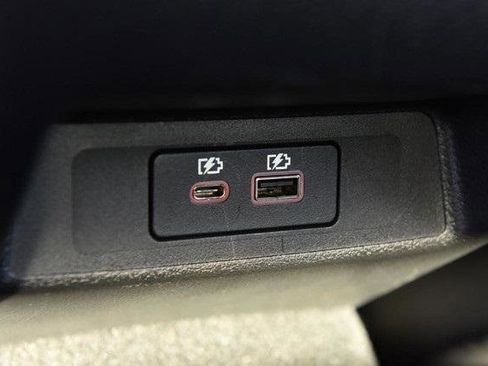 Used 2024 Nissan Altima 2.5 SR w/ SR Premium Package image 23