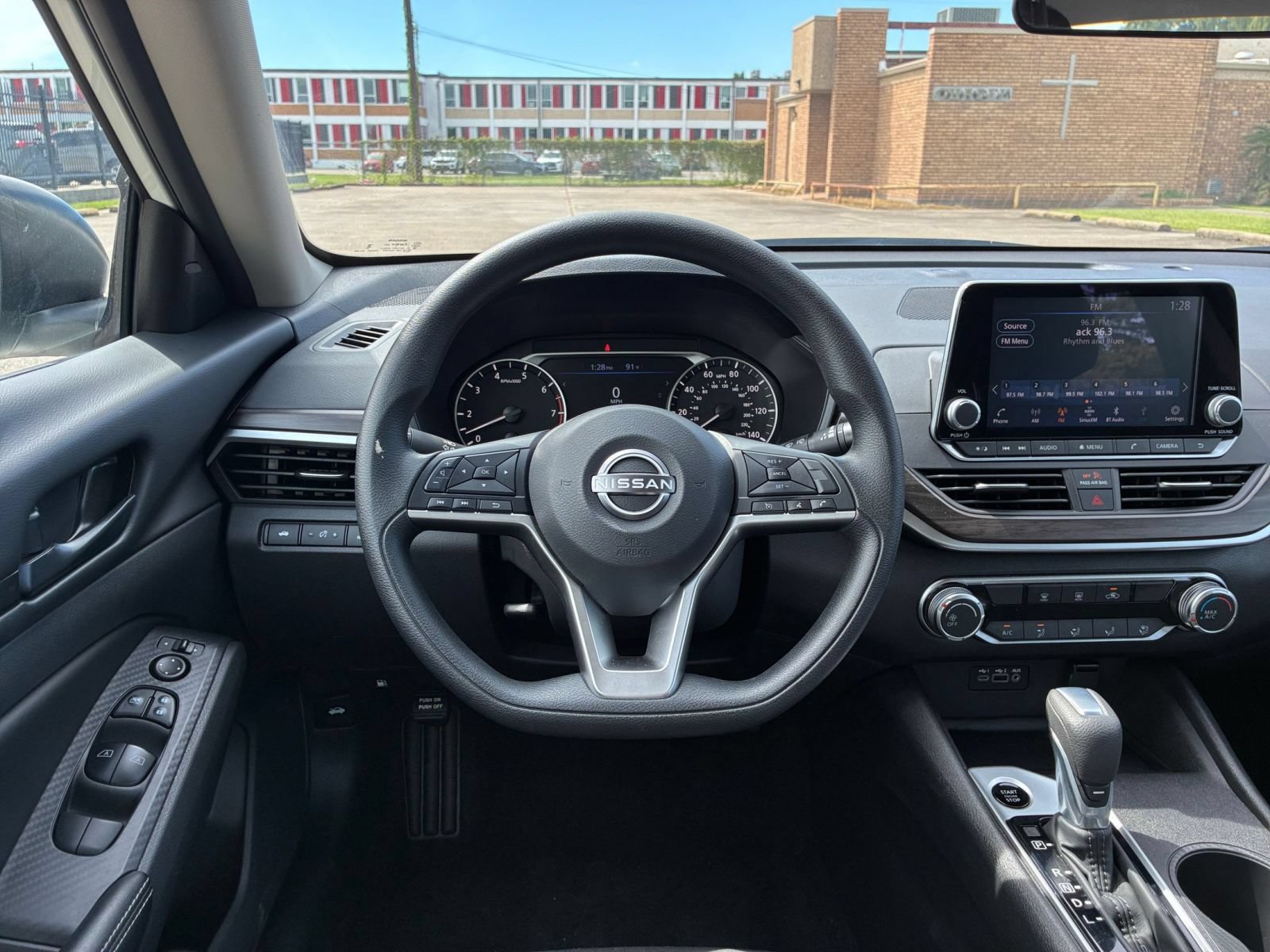 Used 2026 Nissan Altima 2.5 SV FWD image 33