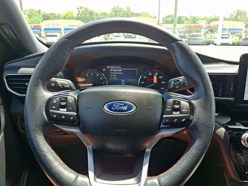 Certified 2022 Ford Explorer ST-Line w/ Class IV Trailer Tow Package RWD image 20