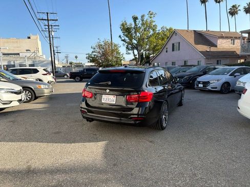 Used 2017 BMW 330i xDrive Wagon AWD/4WD image 3