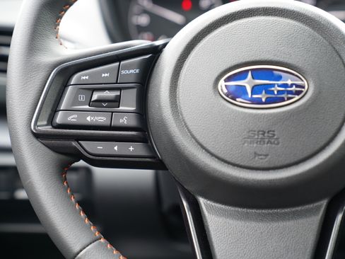 Used 2025 Subaru Crosstrek 2.5i Limited AWD/4WD image 19