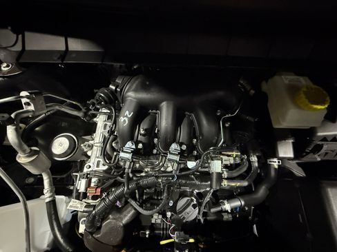 New 2026 Nissan Pathfinder SL image 22