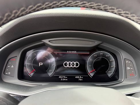 Used 2022 Audi Q8 Premium Plus AWD/4WD image 14