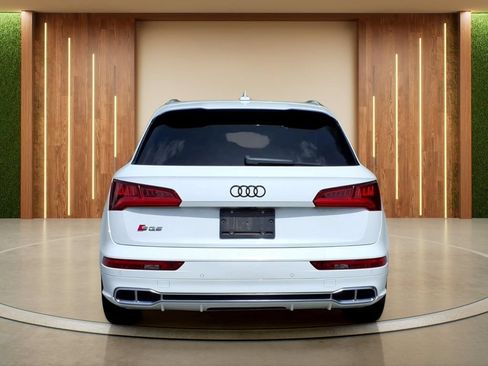 Used 2018 Audi SQ5 Prestige w/ Prestige Package AWD/4WD image 30